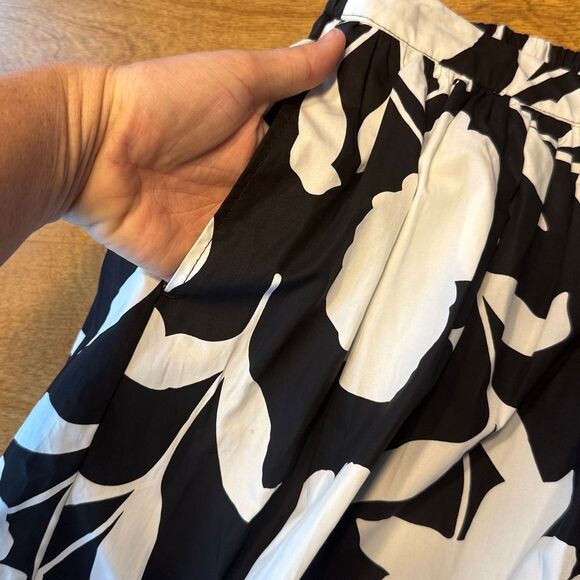 Kate Spade Black and White Classic Rose Midi Skirt - Picture 6 of 11